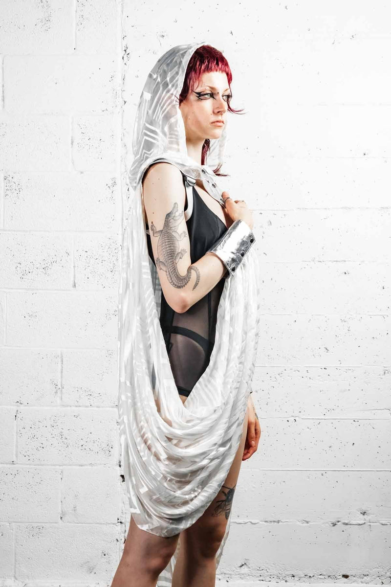 5D x Eyecon Priestess Hood - leather/silk Hood Eyecon 