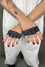 5D x Steam Trunk Leather Knuckle Gloves Gloves Steam Trunk 