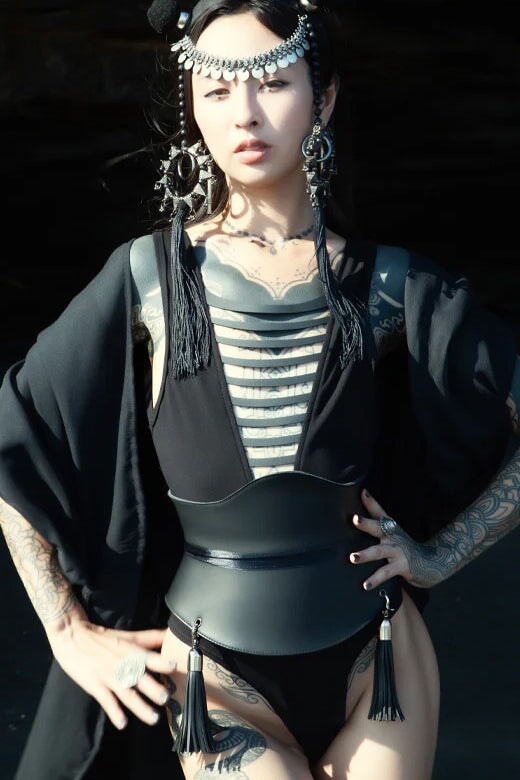 Cyberesque Crater Corset FIVE AND DIAMOND 
