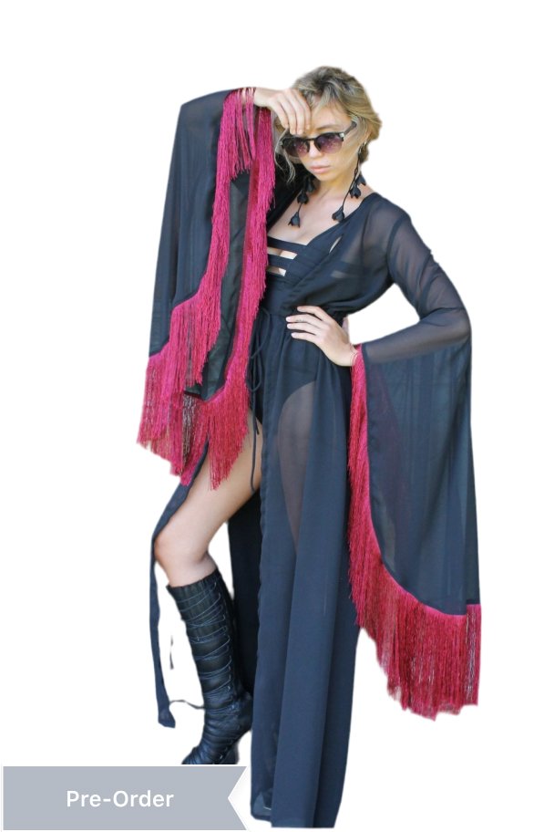 Five and Diamond Morticia Robe
