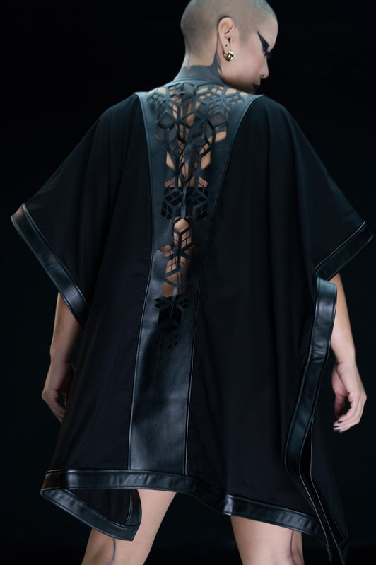 Cyberesque Cube Kimono Tops Cyberesque Black O/S 