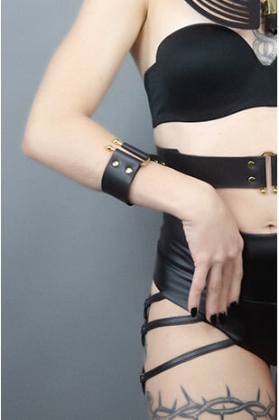 Cyberesque Golden U Arm Cuff Cuffs Cyberesque 