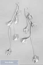 Five and Diamond Braided 5 Flower Earrings - Silver Earrings - Classic FIVE AND DIAMOND 
