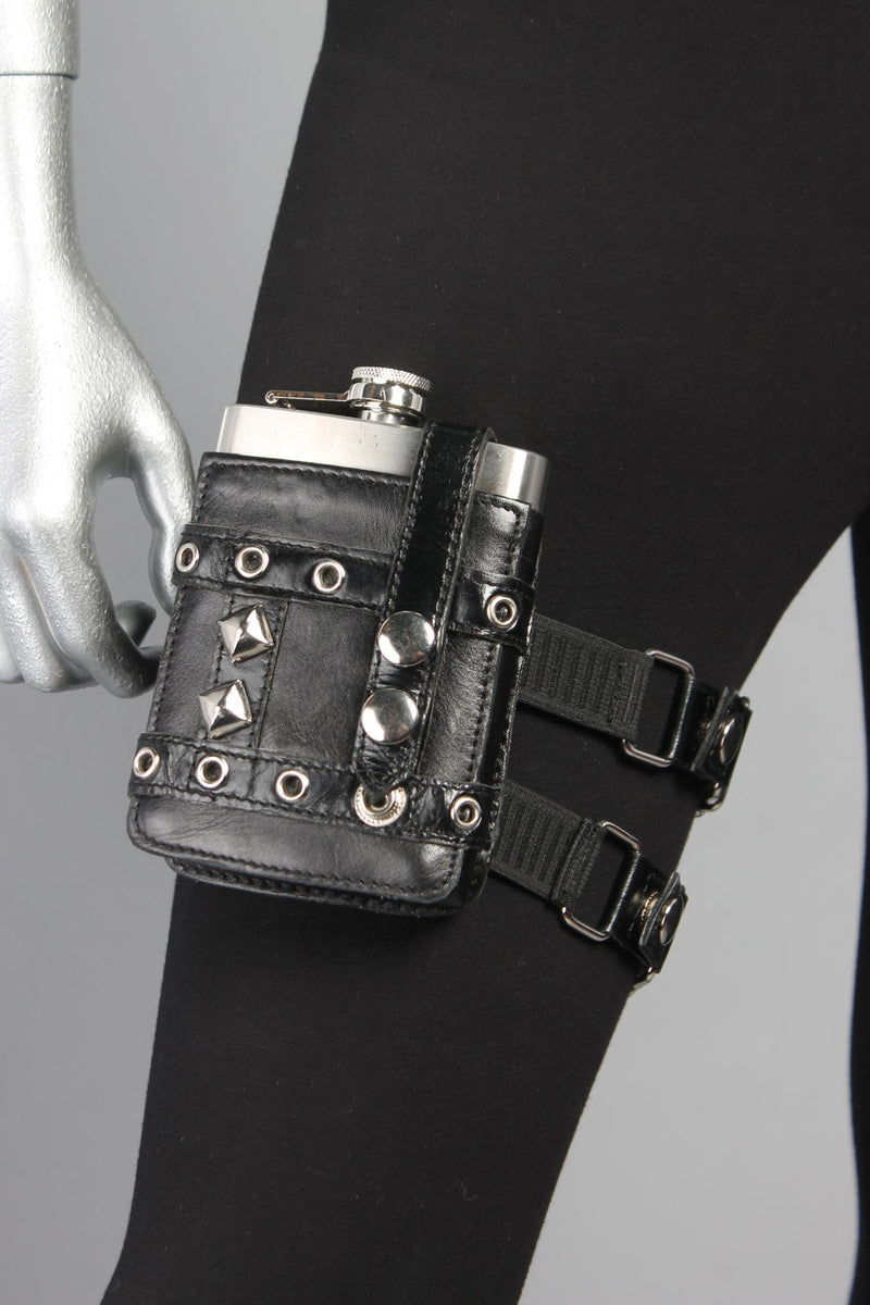 Hipstirr Leather Flask Holder - Garter - Garters - Black/Chrome - FIVE AND DIAMOND