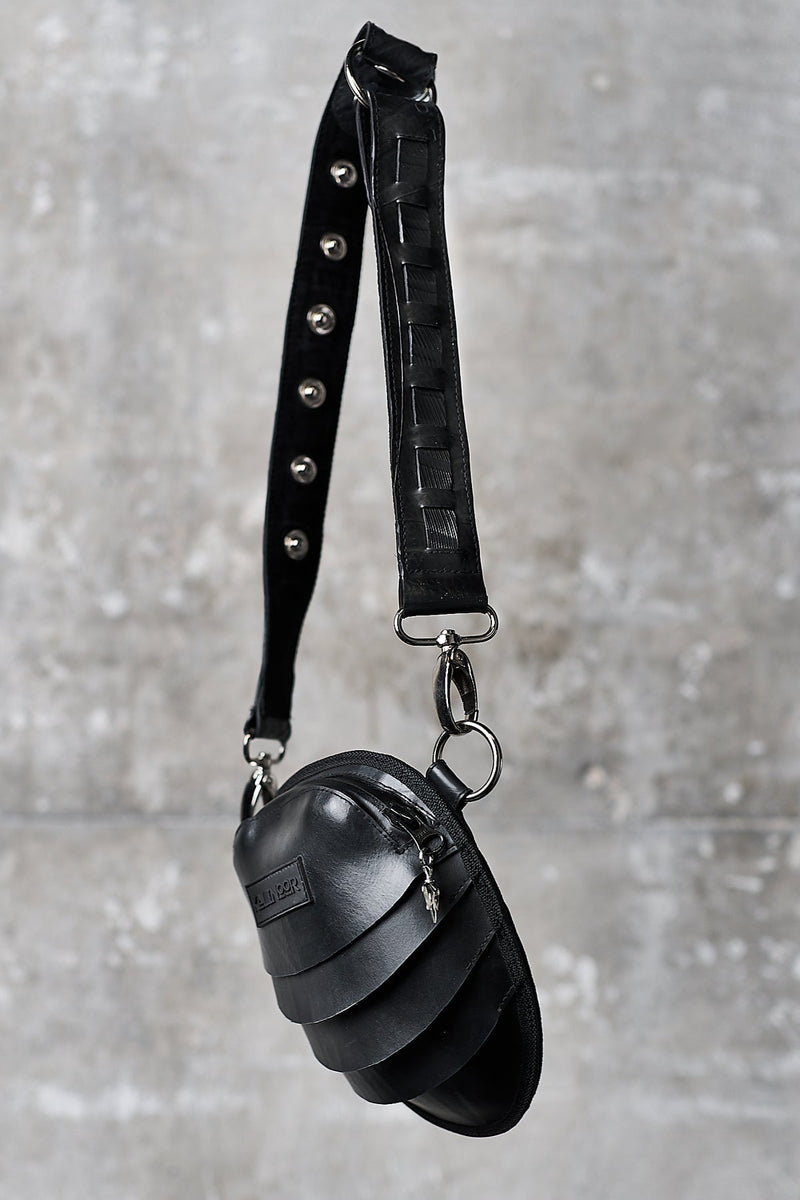 Kalinoor Trenggilin Hip/Hand Bag Holsters Cyberesque 