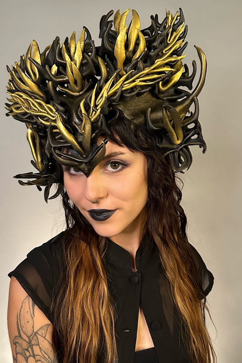 Lyraphic - Voltebrea Helm - HEADGEAR XI (2023) Headgear Art Show 