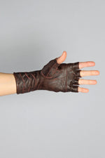 Steam Trunk Archery Leather Gloves - Brown - Gloves -  - FIVE AND DIAMOND