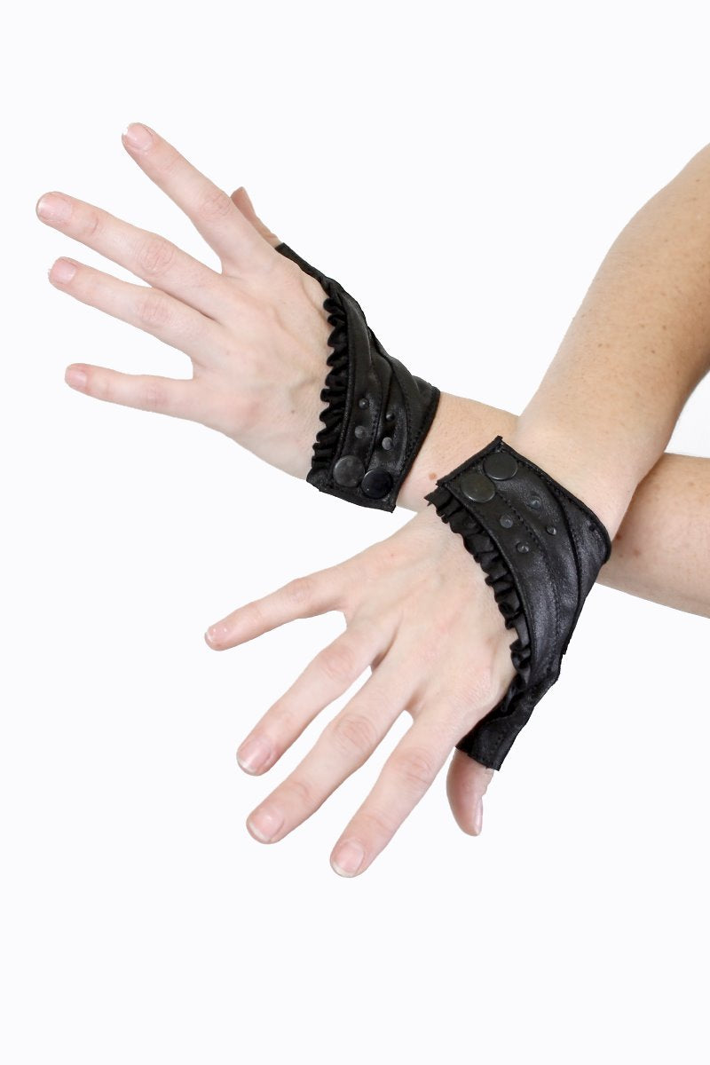Steam Trunk Grip Glove with Ruffle - Gloves - Black / Black / XS - FIVE AND DIAMOND